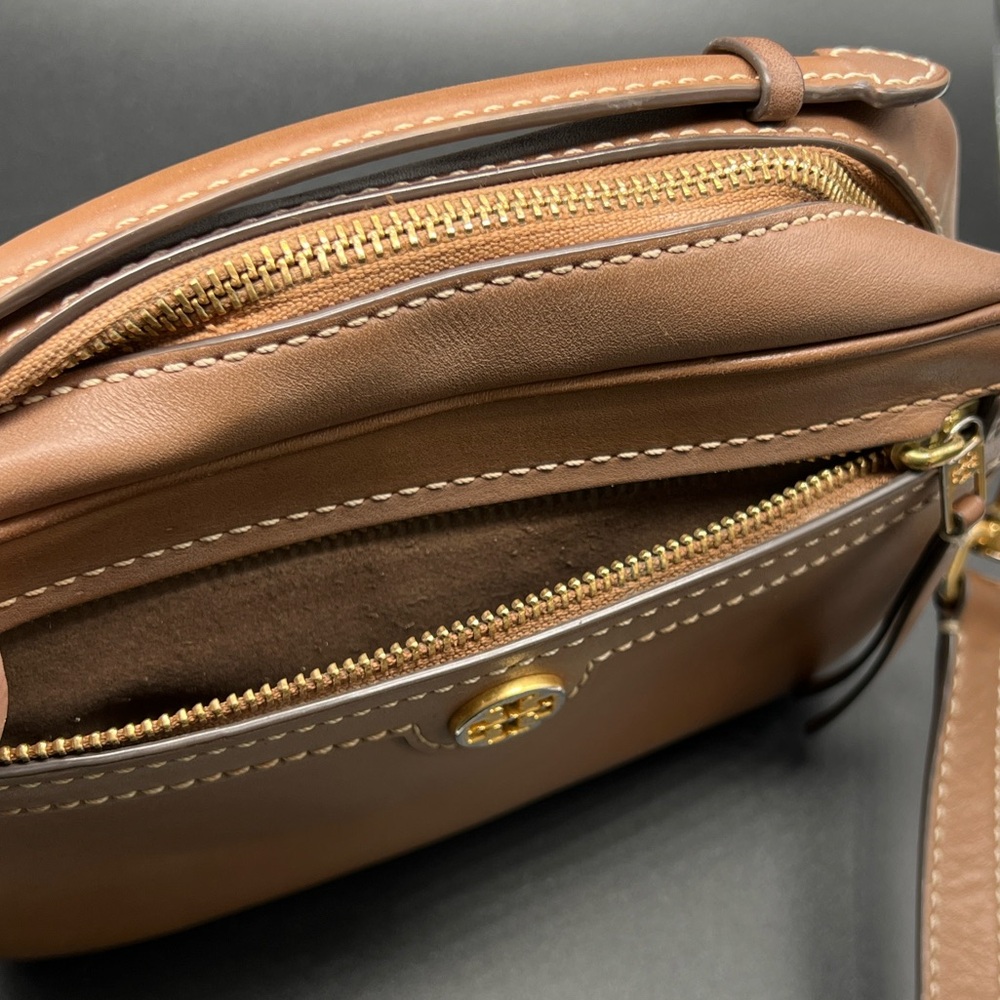 Tory Burch Leather Monogram Crossbody Camera Bag Two Way Tan - Picture 12 of 16